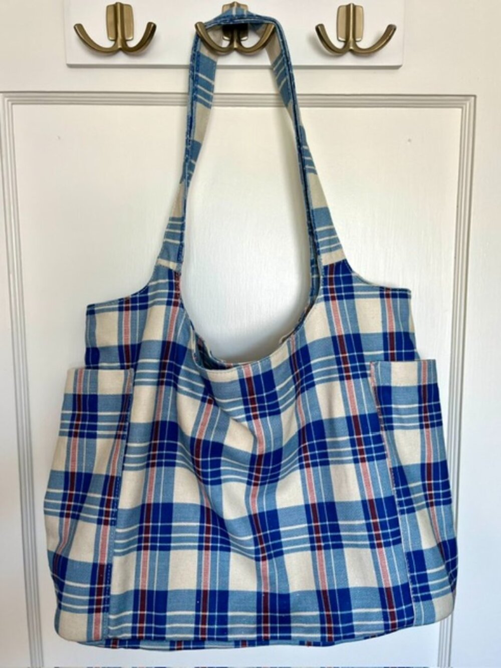 GAP Linen Cotton Tote Bag in Blue Madras Plaid - Picture 4 of 9